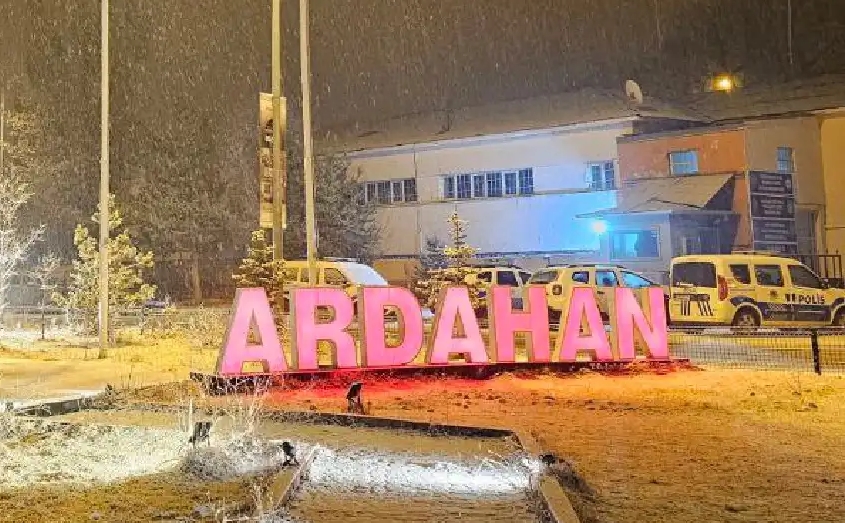 Li Erdexanê berfa ku dibare tesîra xwe didomîne