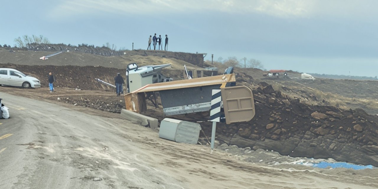 Li Çinarê qamyonek qulibî