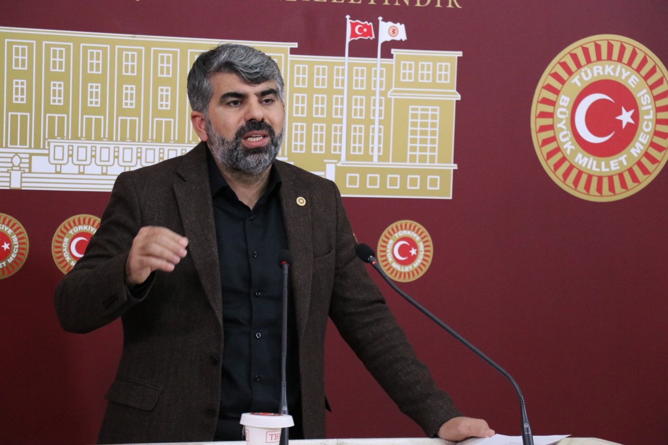 HÜDA PAR Milletvekili Faruk Dinç Diyarbakırlıların taleplerini Meclis’te dile getirdi