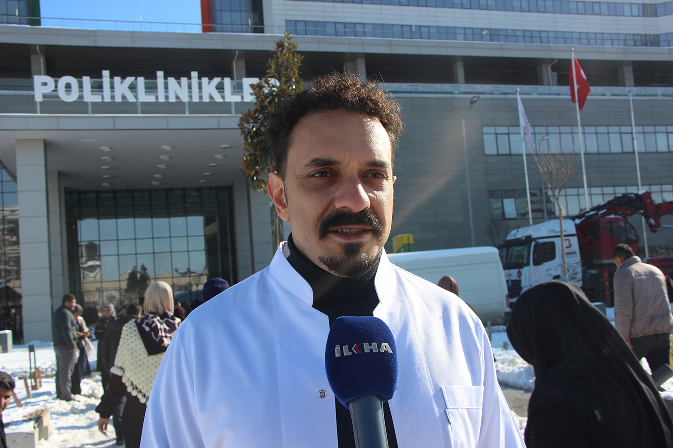 Ortopedi ve Travmatoloji Uzmanı Dr. Cihan Sevim: Kar ve buzlanmalara karşı uyardı