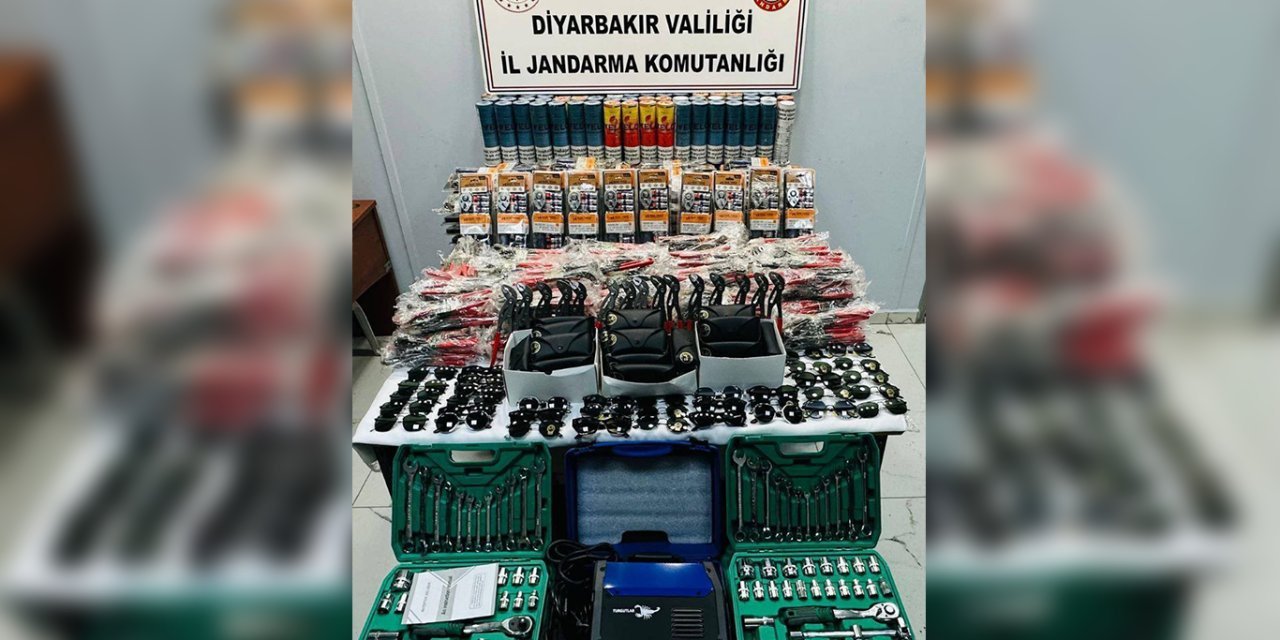 Li Diyarbekirê operasyonên qaçaxçîtiyê: Derbarê 31 gumanbaran de doz hat vekirin