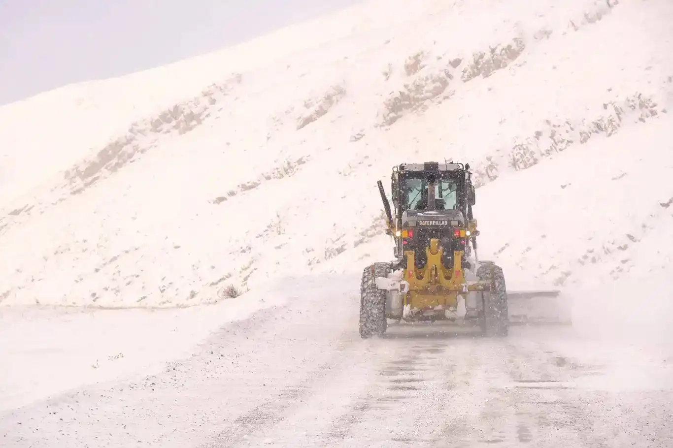 Bi sedan gundên li bakur rêyên wan hatine girtin
