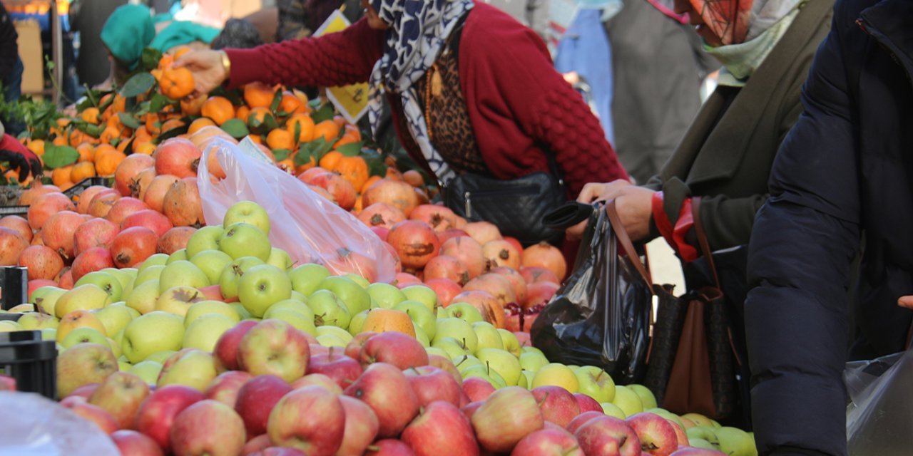 Li bazarên taxan ên Diyarbekirê firotin nêzî rawestandinê ye