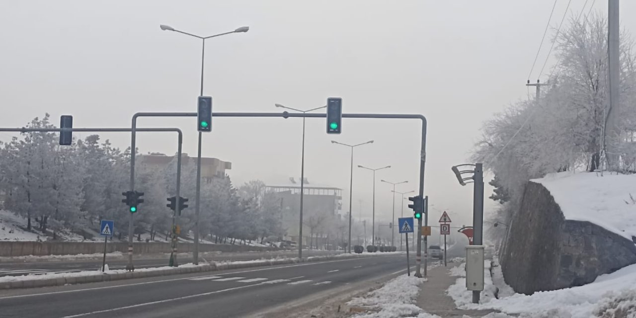 Çınar ilçemizde sis ve soğuk hava etkili oluyor