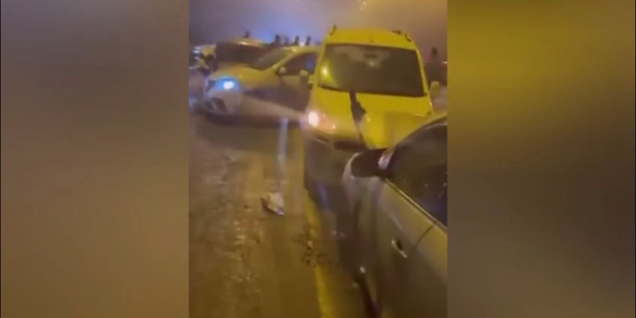 Li Amedê mij û qeşagirtinê bû sedema qezaya zincîre: 7 kes birîndar bûn