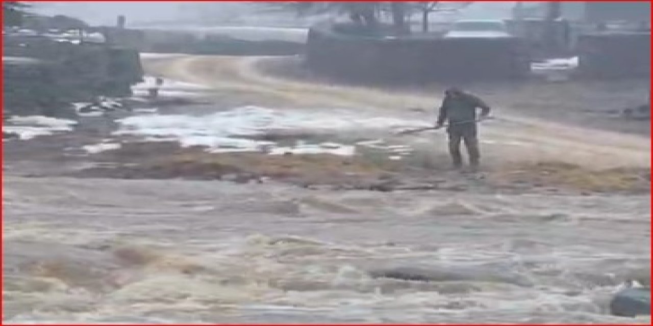 Çınar'da dere yatağında su seviyesinin yükselmesi mağduriyete sebep oluyor