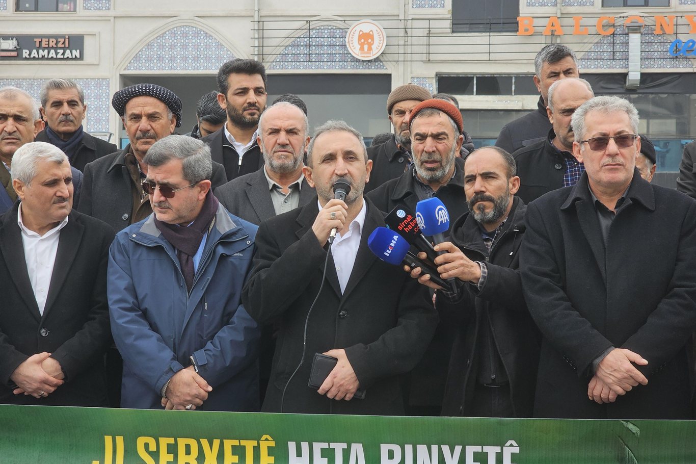 HÜDA PAR Milletvekili Şahzade Demir: Suriye’deki Kürt kardeşlerimiz çok zor günlerden geçiyor