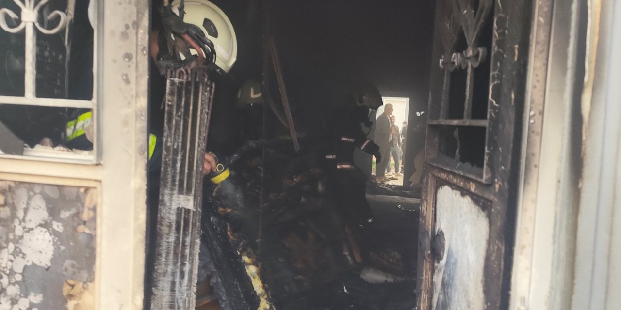 Kızıltepe’de yangında ölen evli çift yan yana defnedildi