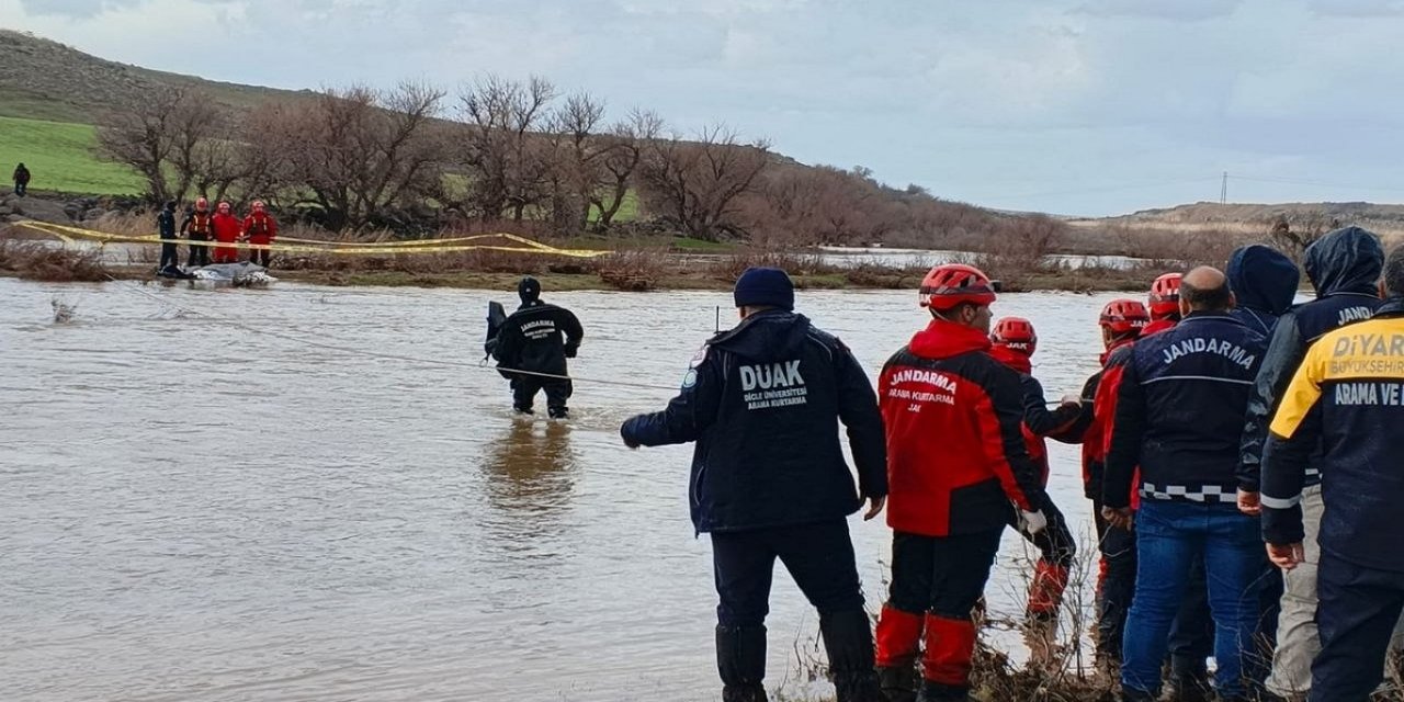 Çınar'da 13 gündür kayıp olan Nimet Kılıç dere yatağında ölü bulundu
