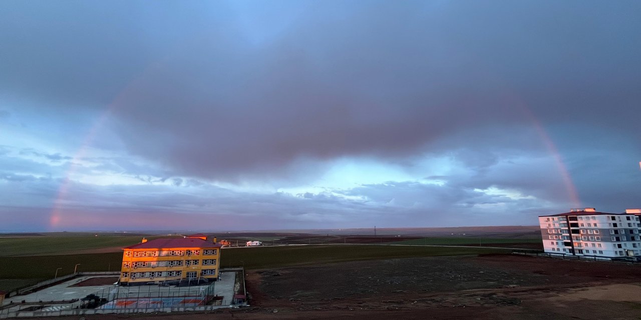 Çınar ilçemizin semalarında gökkuşağı oluştu