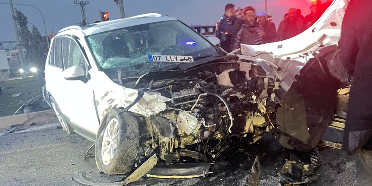 Li ser rêya Çinar û Qîlwa qamyon û otomobîl li hev qelibîn: 2 birîndar