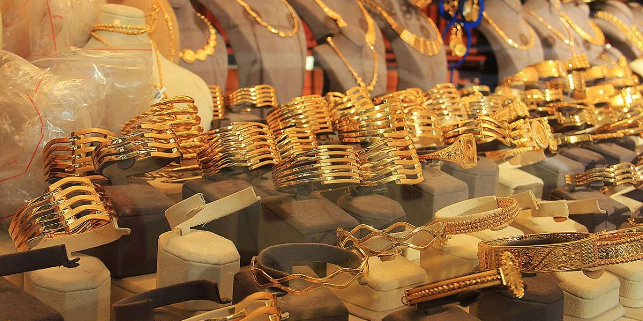 Altın fiyatları haftaya yükselişle başladı