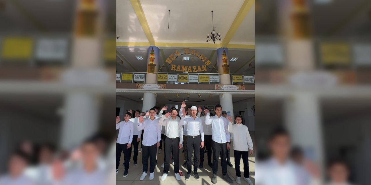 Diyarbakır'da Öğrencilerden Ramazana özel anlamlı video çalışması