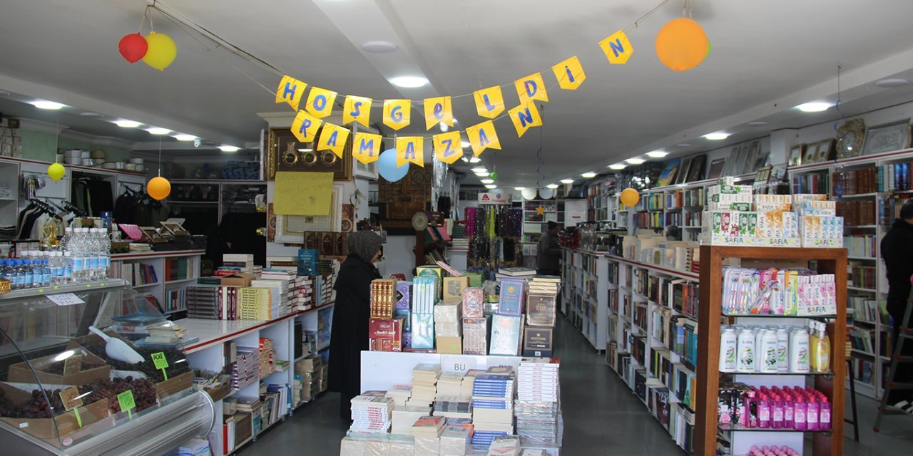 Li kitêbxaneyên Amedê erzaniya Remezanê