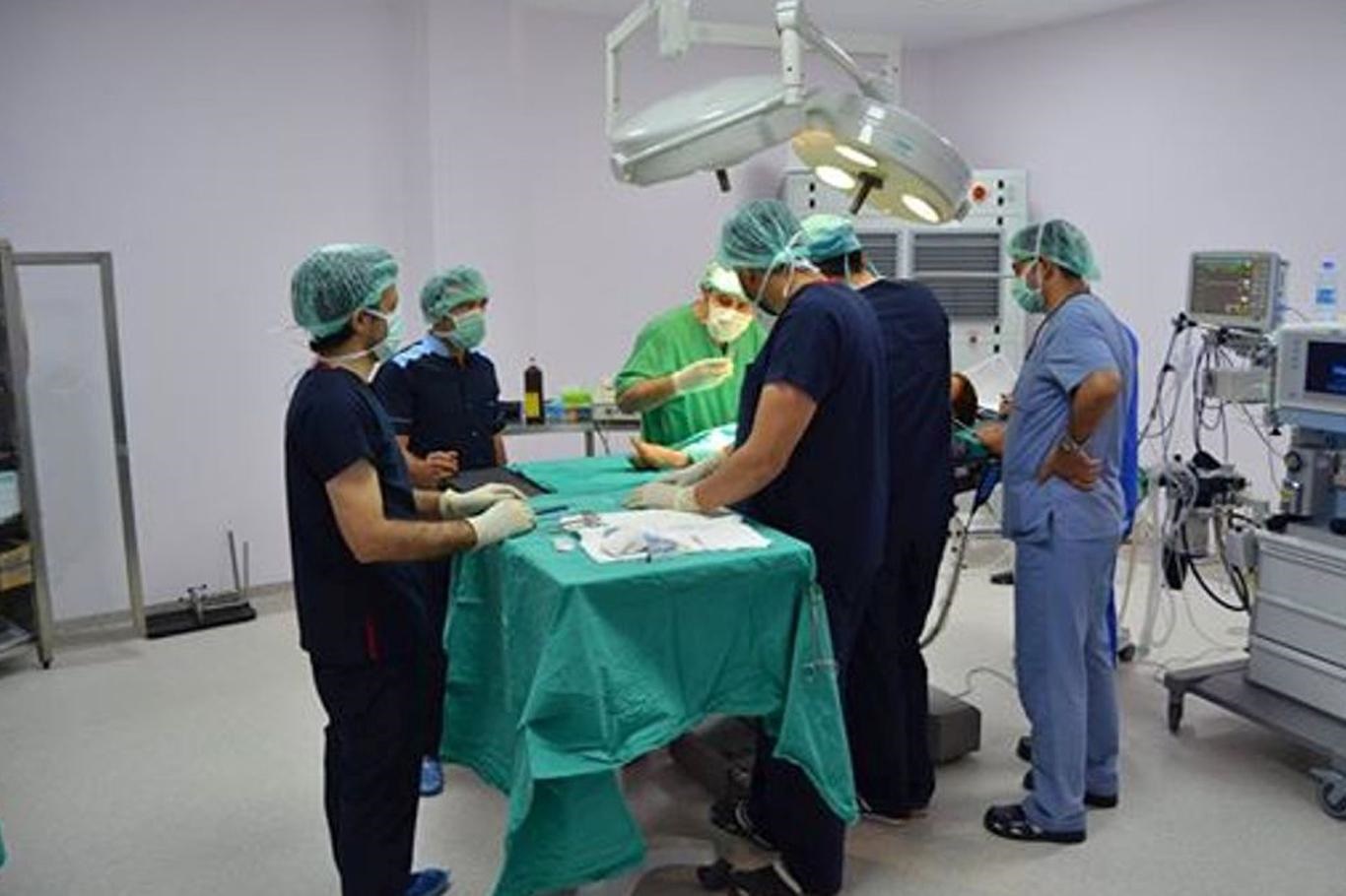 Uzmandan sünnet uyarısı: Çocuk sağlığı için sünnette doğru adım şart