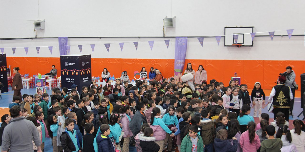 Diyarbakır'da öğrenciler Ramazanın maneviyatını okullarda yaşıyor