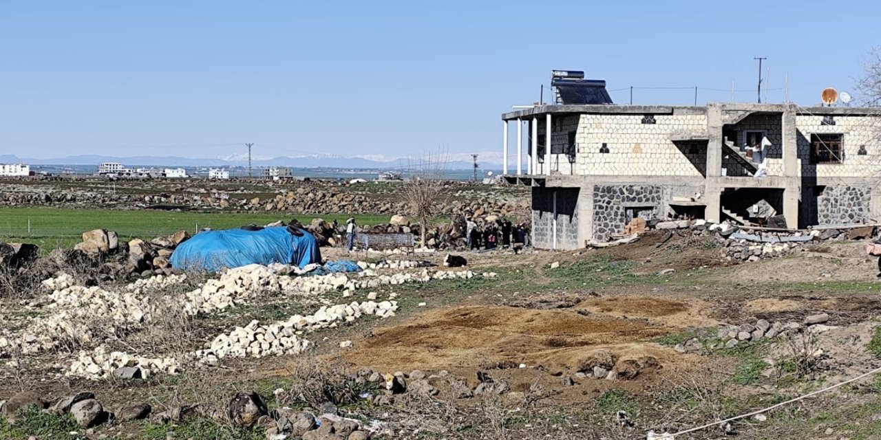 Diyarbakır'a kaynağı bilinmeyen bir cisim düştü: Uzman ekipler incelemede