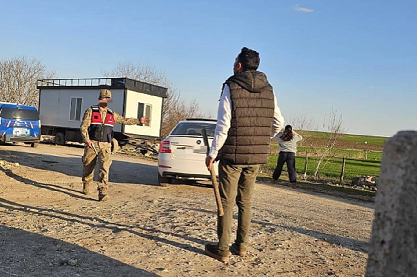Şanlıurfa’nın Haliliye ilçesinde husumetli aileler arasında silahlı kavga: 2 yaralı