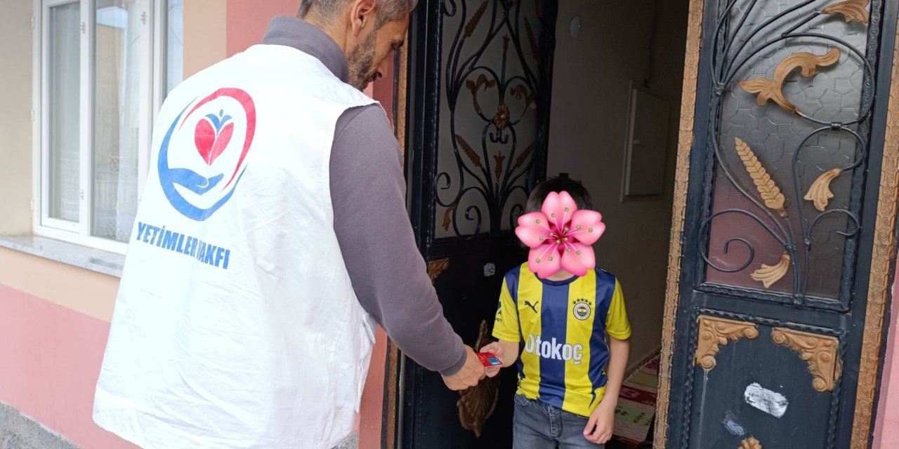 Yetimler Vakfı Çınar Temsilciliğinden 64 yetim aileye yardım
