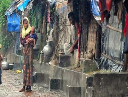 Myanmar`da fatura Müslümanlara kesildi