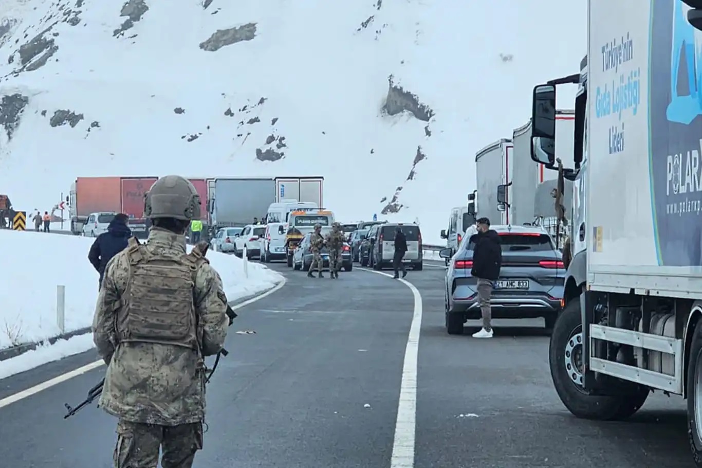 Li ser rêya bejahî ya Wan-Colemêrgê aşît ket: Gelek wesayît asê man