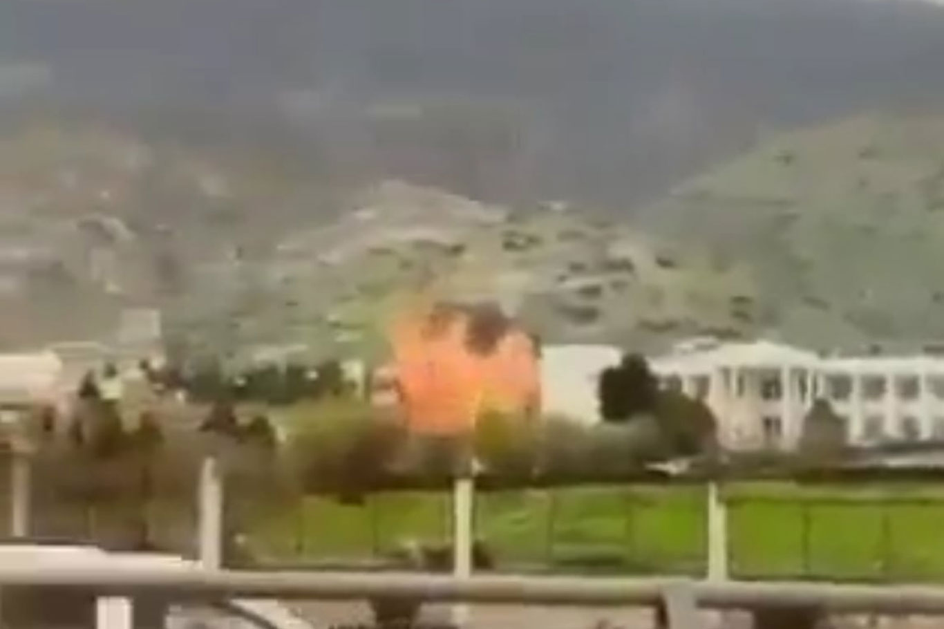 Kürdistan Yönetimi Başkanı Neçirvan Barzani'nin evine bombalı saldırı