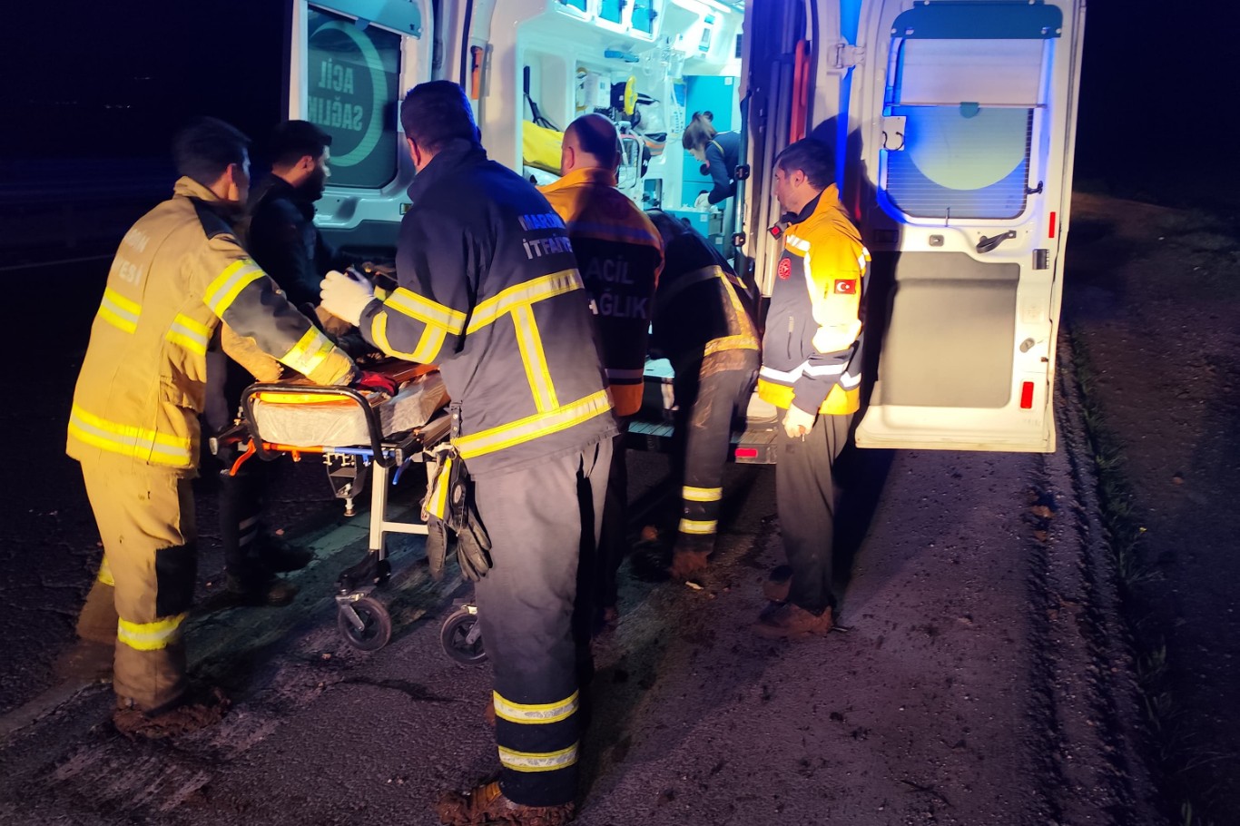 Mardin’in Kızıltepe ilçesinde otomobil tarlaya savruldu: Bir ölü, 3 yaralı