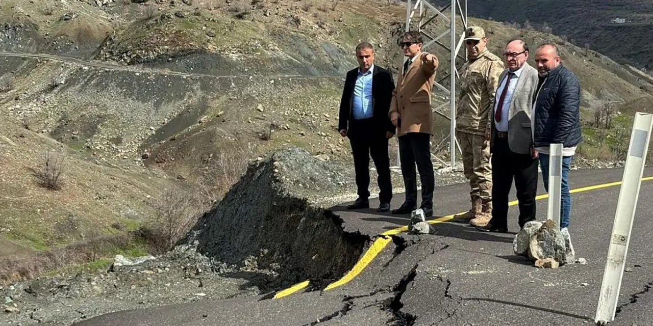 Siirt Baykan’da şiddetli yağış yolları çökertti: Ulaşım kontrollü sağlanıyor