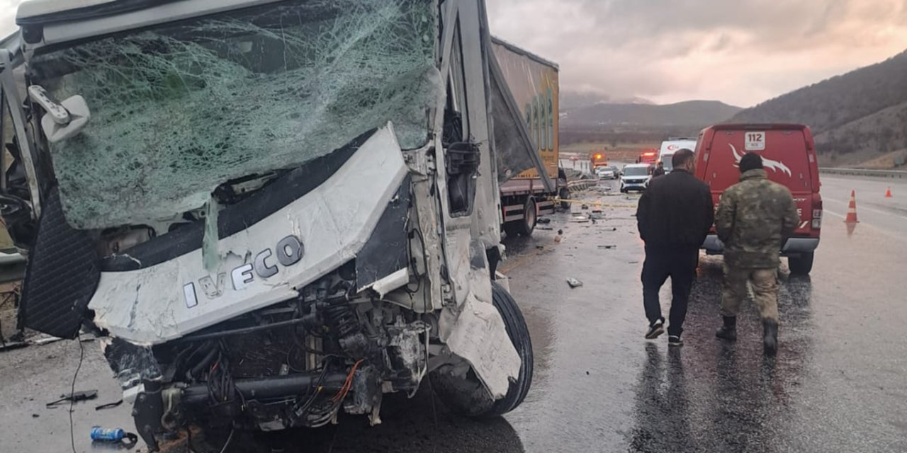 Malatya'daki feci kazada hayatını kaybedenlerin kimlikleri belli oldu