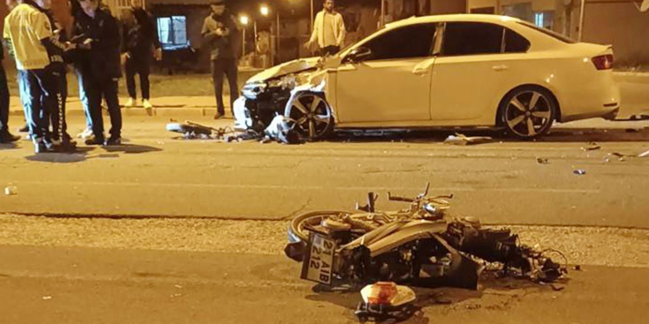 Li Diyarbekirê Qezaya Dijwar: Şofêrê Motorsîkletê Bi Giranî Birîndar Bû