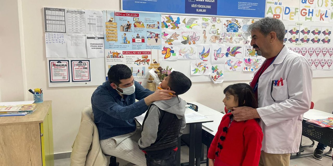 Diyarbakır’da öğrencilere ağız ve diş sağlığı taraması