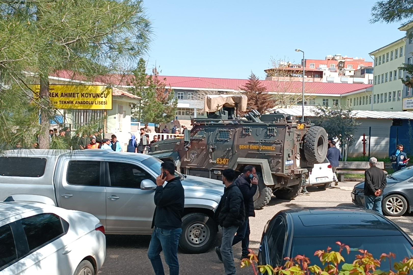 Siverek'te saldırının yaşandığı okulda eğitime 4 gün ara verildi