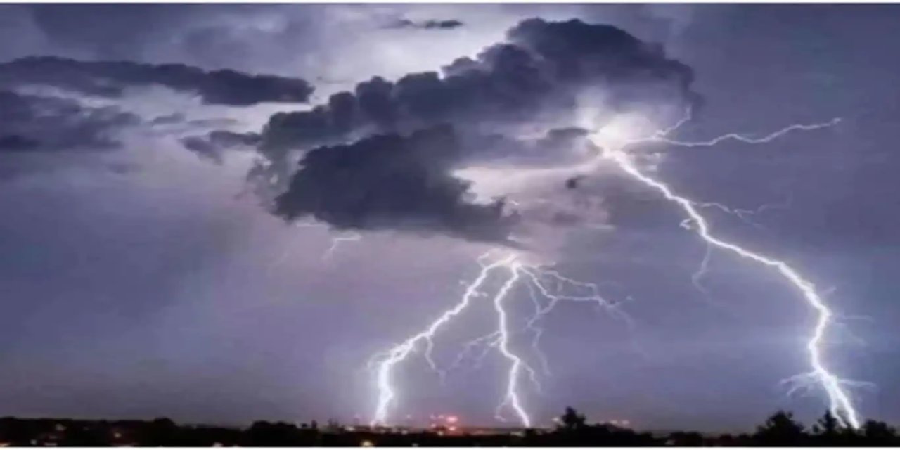 Diyarbakır’ın Ergani ilçesinde okul bahçesinde yıldırım düştü: 2 çocuk hayatını kaybetti, 1 çocuk yaralandı