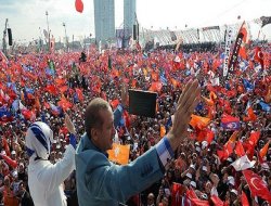 'Gözaltına alınanlara zorla Kazlıçeşme mitingi izlettirildi' iddiası