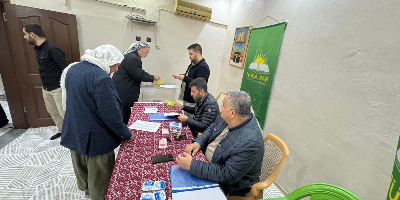 5emîn Kongreya Asayî ya Teşkilata Navçeya Çinarê ya HÜDA PARê Hat Lidarxistin
