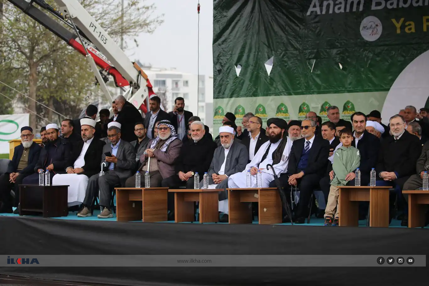 Mêvanên ku beşdarî mîtînga Mewlûda Nebî bûn hatin nasandin