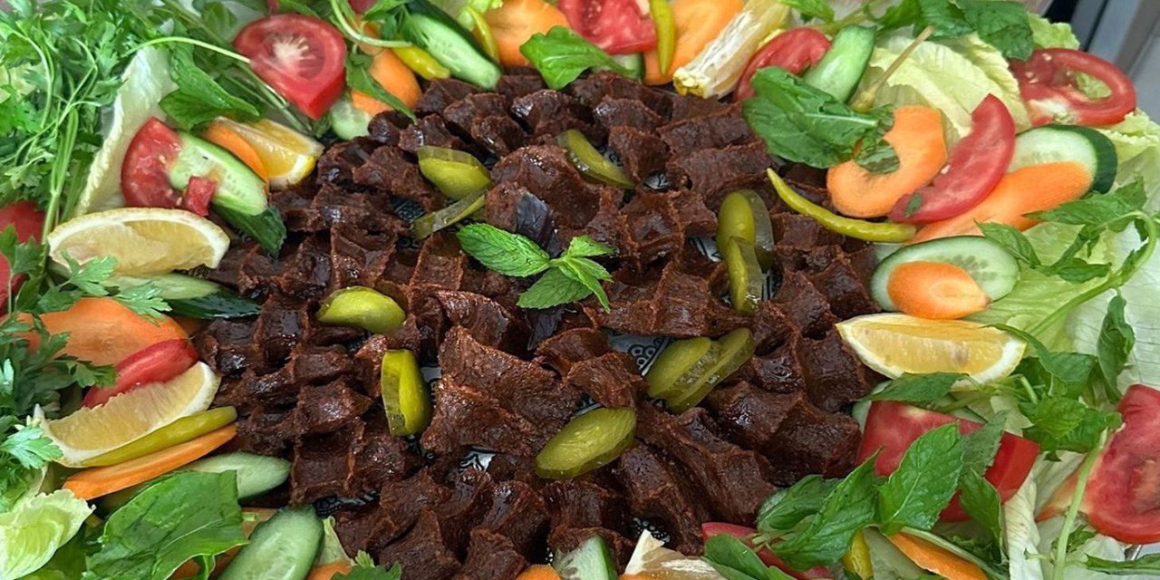 Diyarbakır’dan dünyaya uzanan lezzet: Çiğkoftelatta