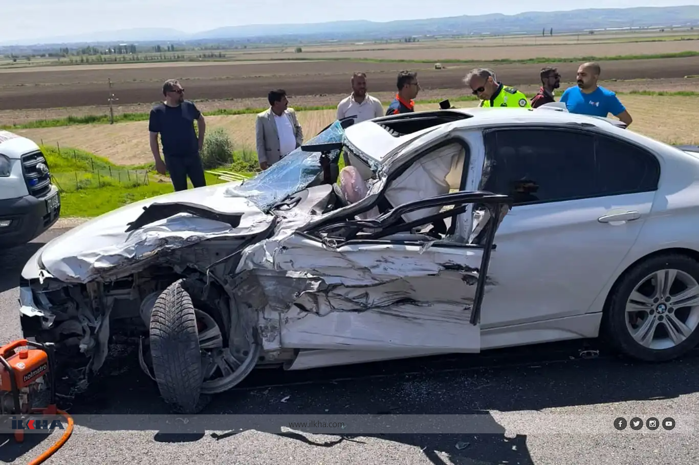 Batman-Diyarbakır yolunda zincirleme kaza: 2 yaralı