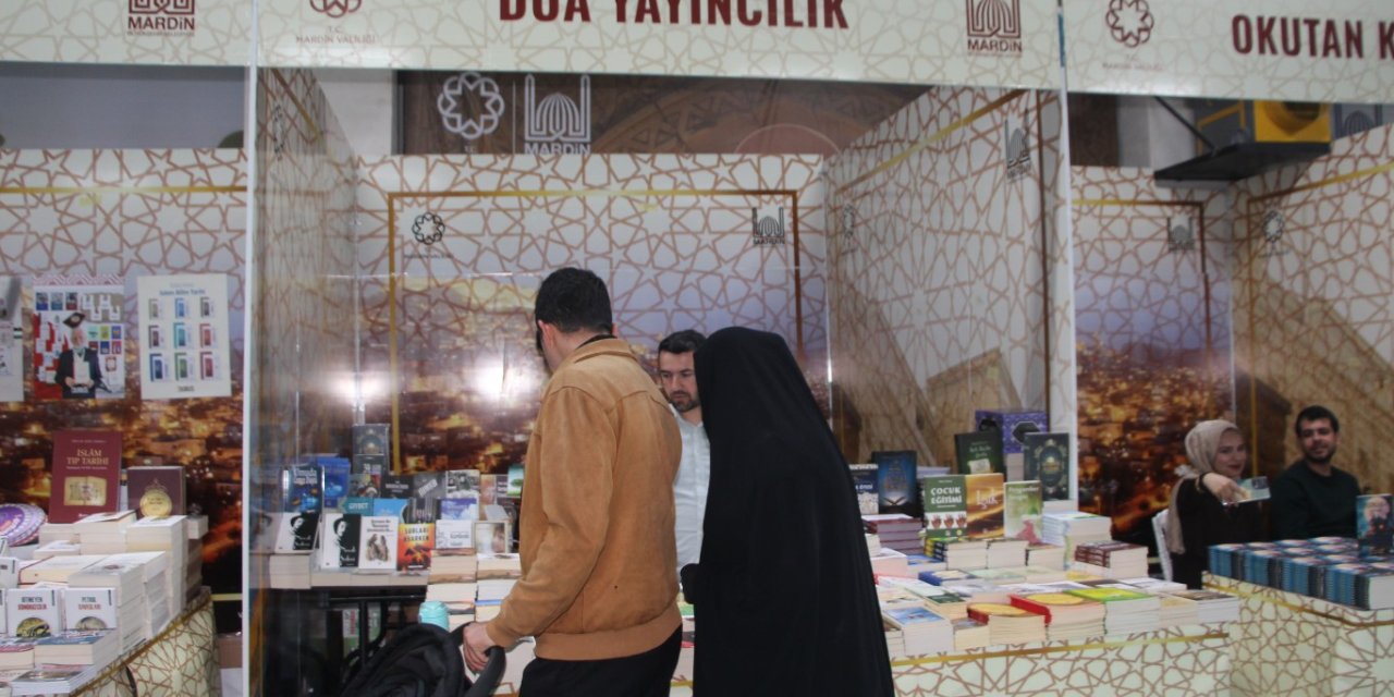 Mardin’de 3’üncü Kitap Fuarı yoğun ilgiyle açıldı
