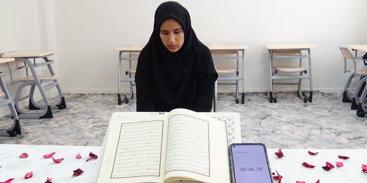 13 ayda tamamladığı hafizeliğini 15 saatte taçlandırdı