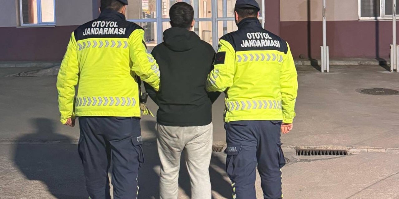 Gaziantep'te maddi hasarlı kaza sonrası kavga: 4 gözaltı