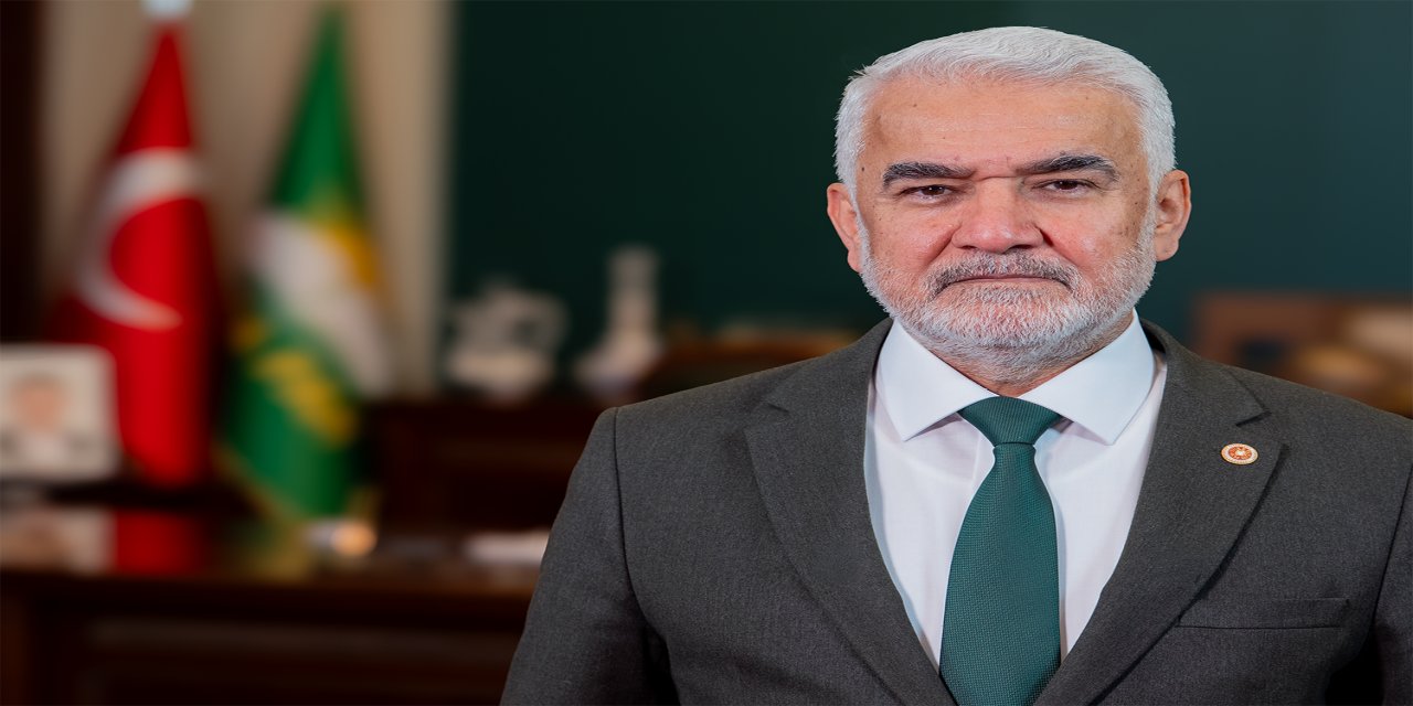 HÜDA PAR Lideri Yapıcıoğlu'ndan Kurban Bayramı mesajı: Küskünlüklerin sona ermesi için fırsat bilmeliyiz