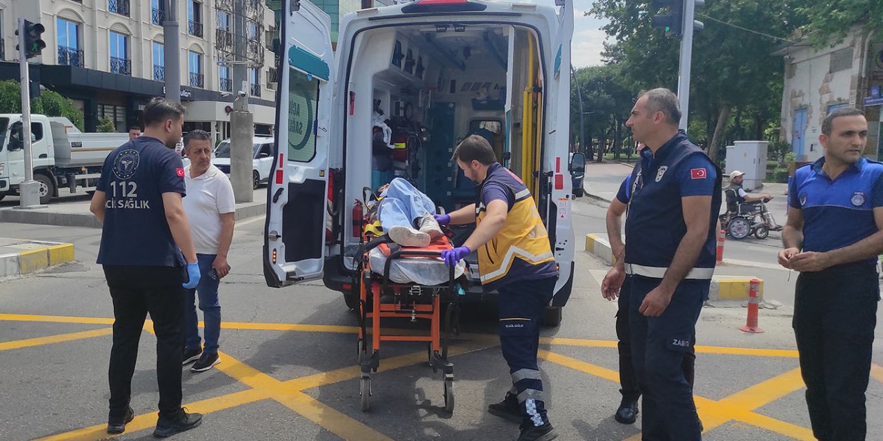Batman'da yaya geçidinde kaza: 2 yaralı