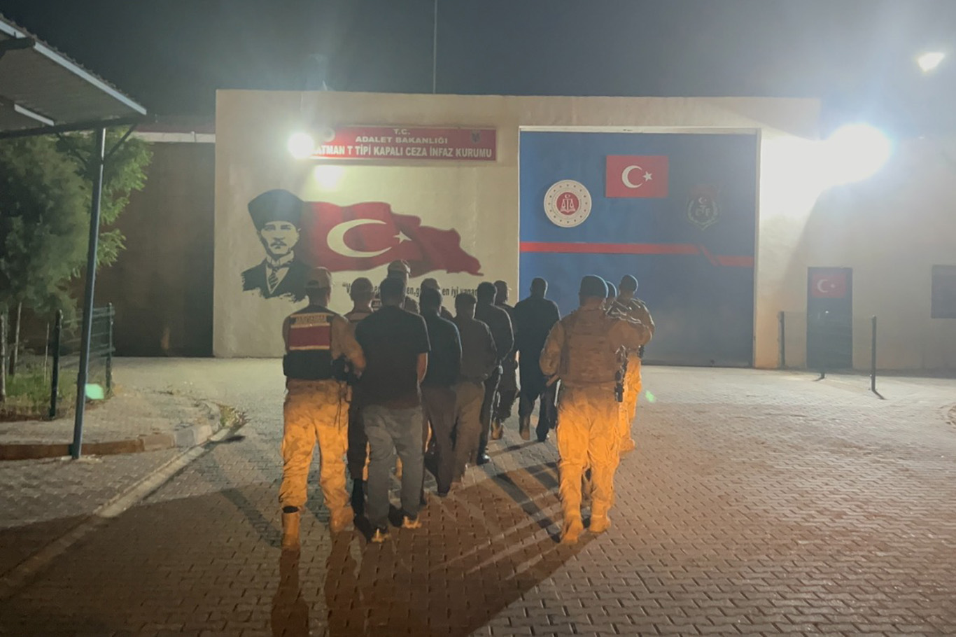 Batman'da 2021 yılındaki faili meçhul cinayet aydınlatıldı: 5 tutuklama