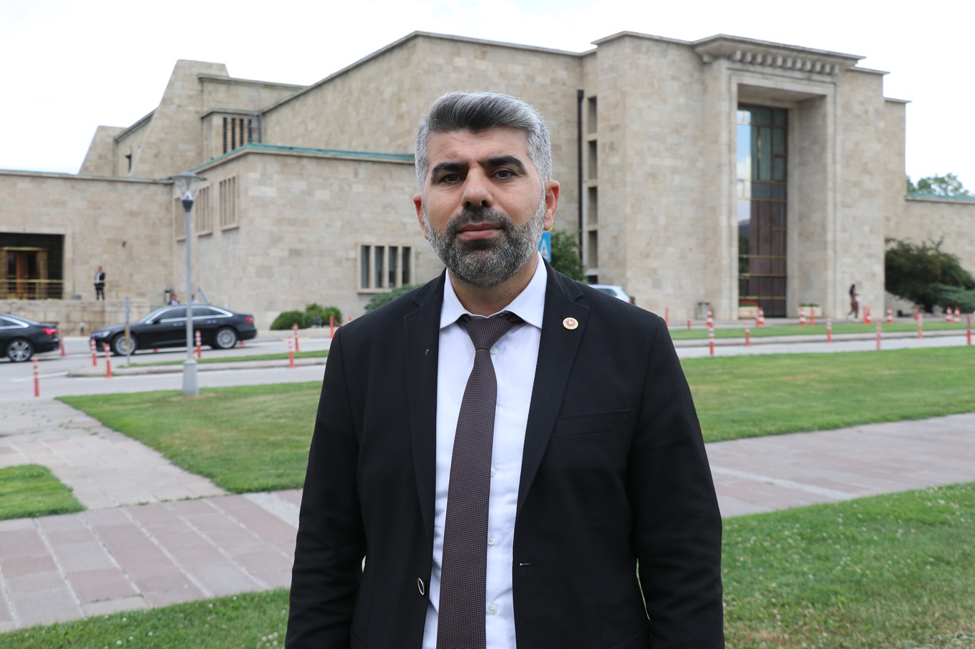 HÜDA PAR Milletvekili Faruk Dinç: Madde bağımlılığının en temel sebebi manevi boşluktur