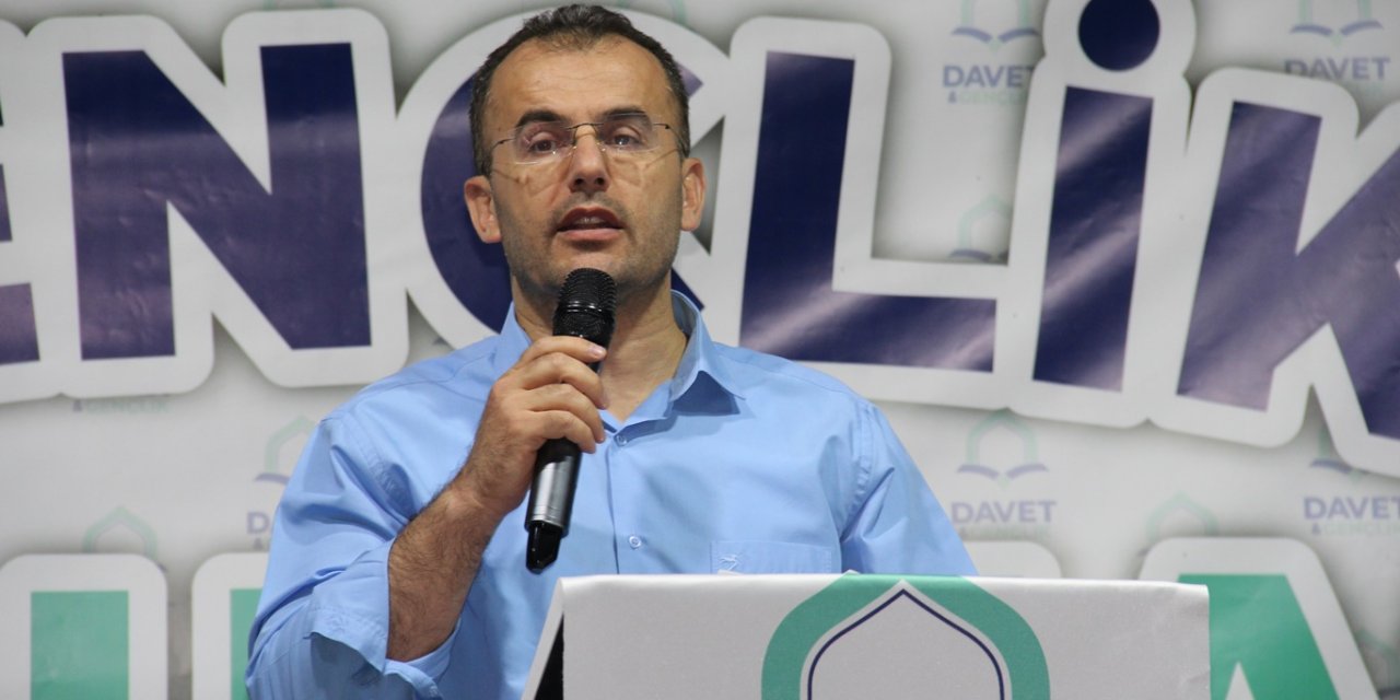 "İslam'la Diriliş, Gençlikle Yükseliş" temalı gençlik buluşması Batman'da coşkuyla gerçekleştirildi