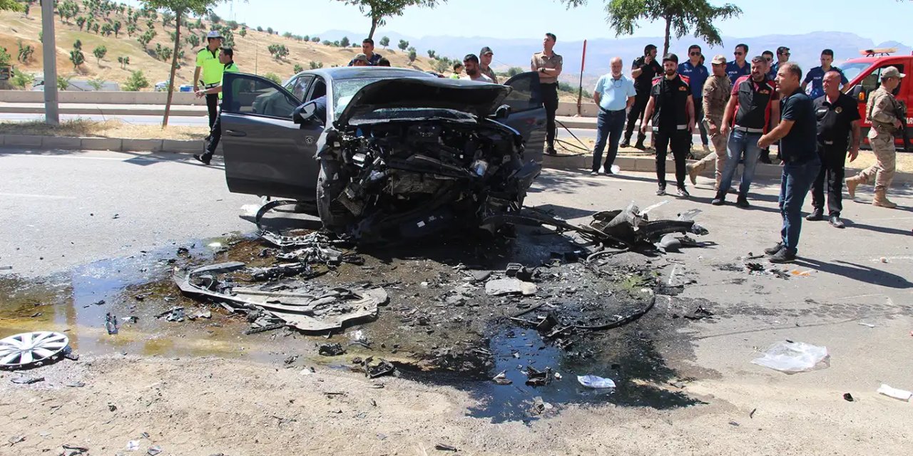 Li Şirnexê du wesayît li hev qelibîn: Kesek mir 3 kes jî birîndar bûn