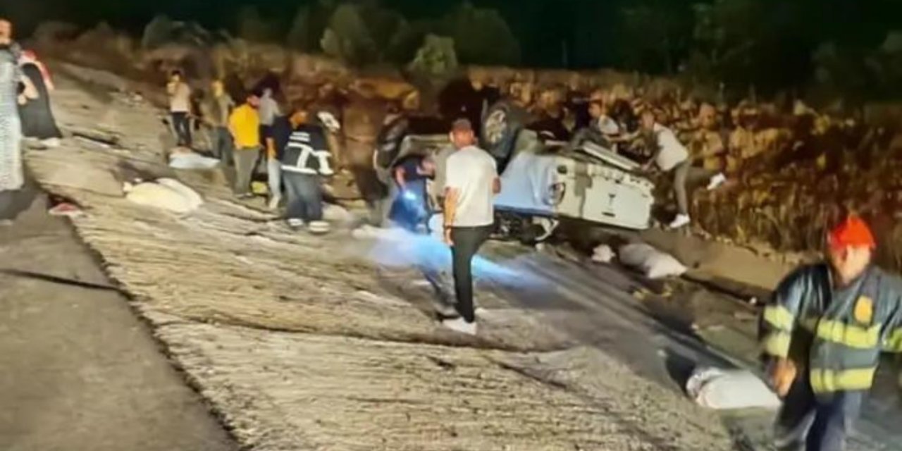 Mardin Ömerli Kocasırt Mahallesi’nde hafif ticari araç devrildi: Sürücü ağır yaralandı