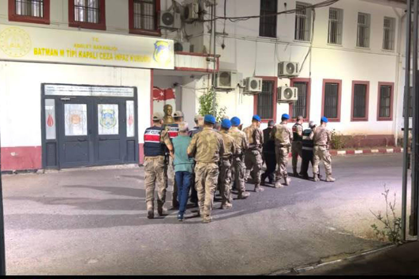 Batman'ın Kozluk ilçesinde 19 yıllık cinayet aydınlatıldı: 6 şüpheli tutuklandı