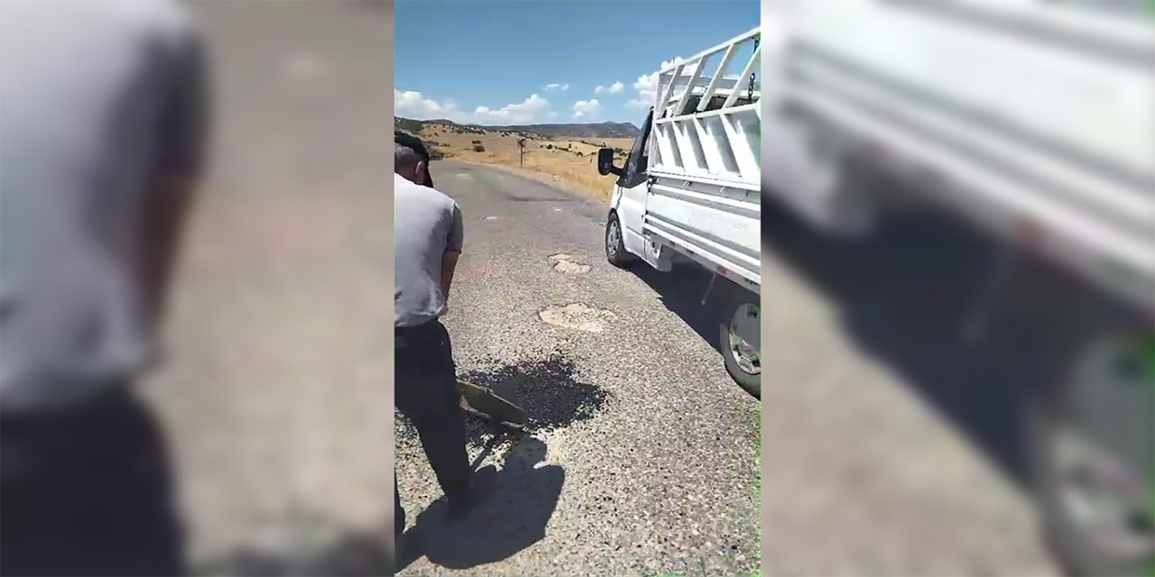 Diyarbakır'ın Çermik ilçesinde Belediye yapmayınca mahalleli asfaltı parayla alıp yolu onardı